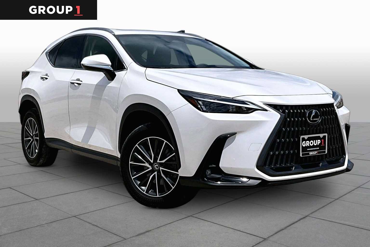 Used 2024 Lexus NX 250 FWD image 3