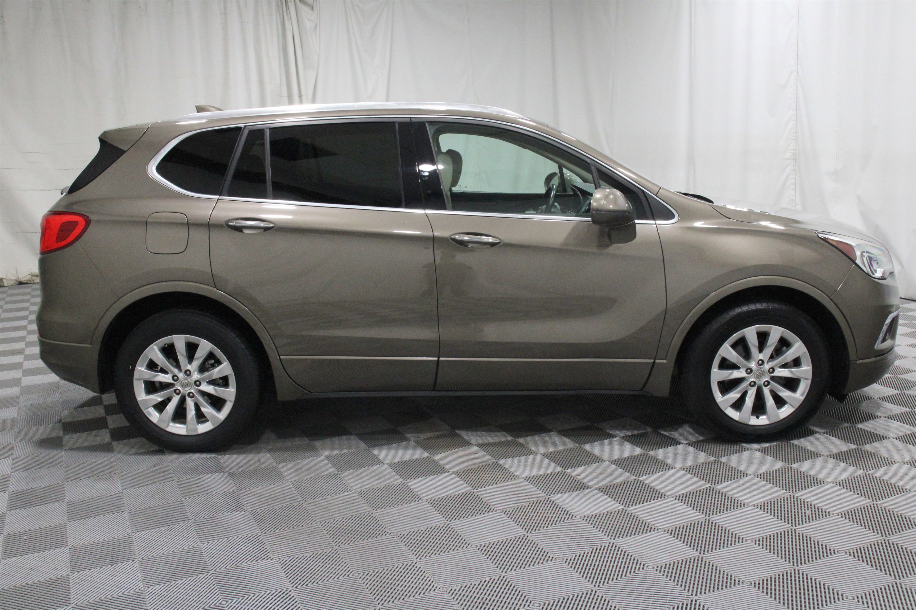 Used 2017 Buick Envision Essence image 29