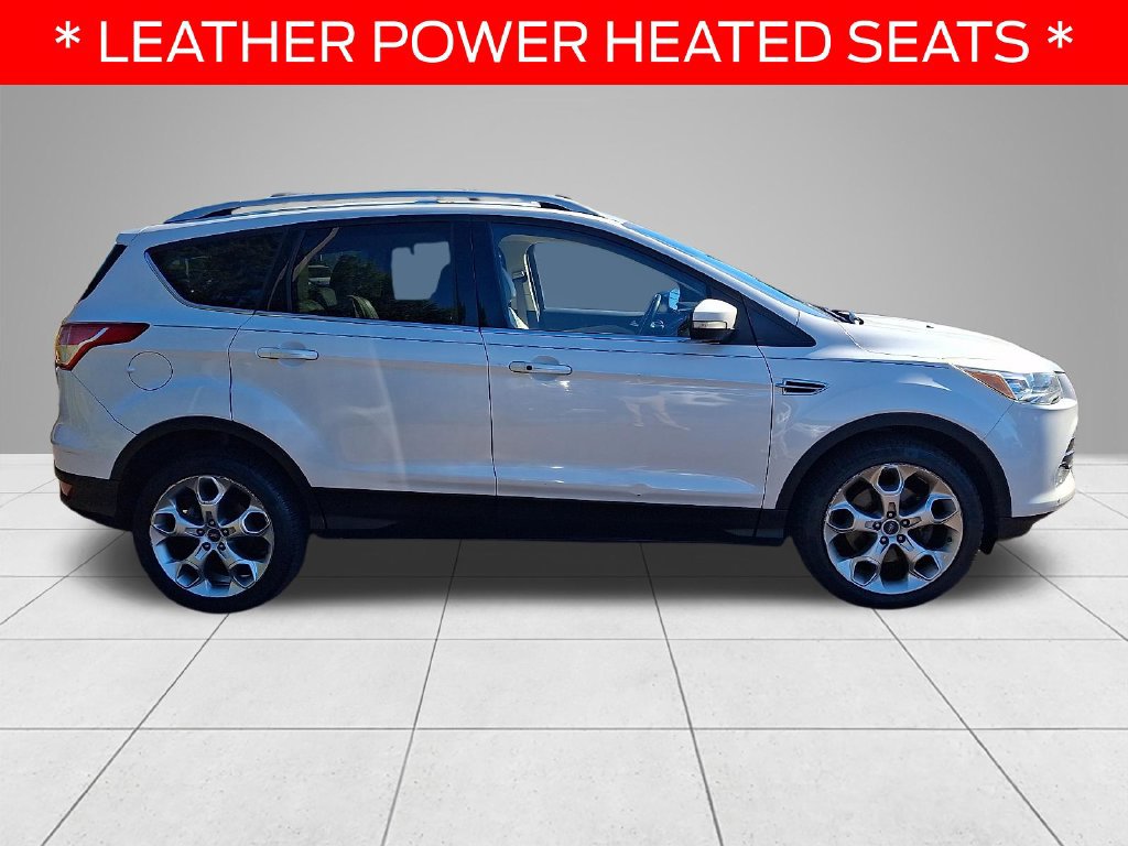Used 2016 Ford Escape Titanium w/ Equipment Group 301A AWD/4WD image 6
