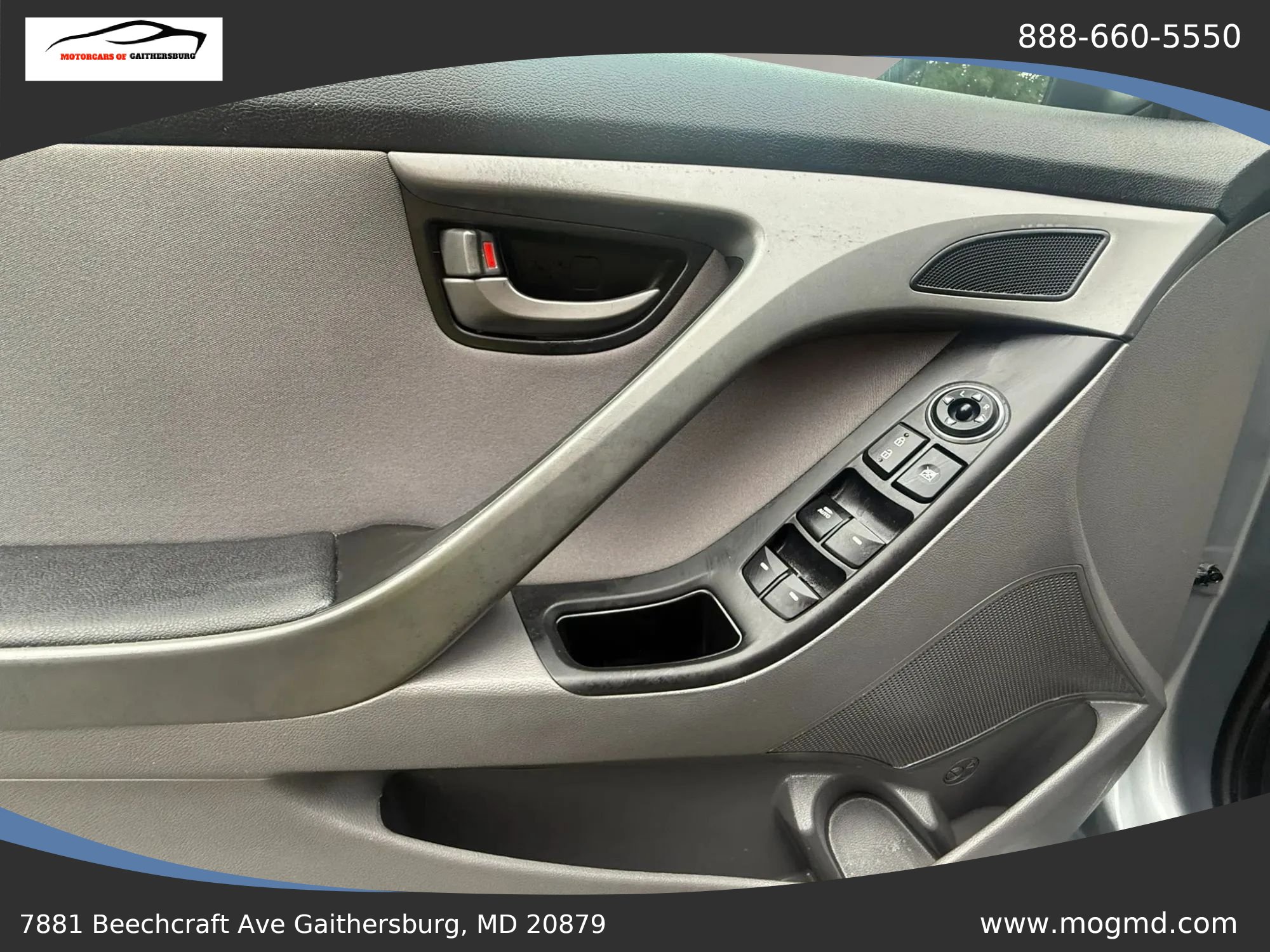 Used 2015 Hyundai Elantra SE w/ Option Group 02 FWD image 23