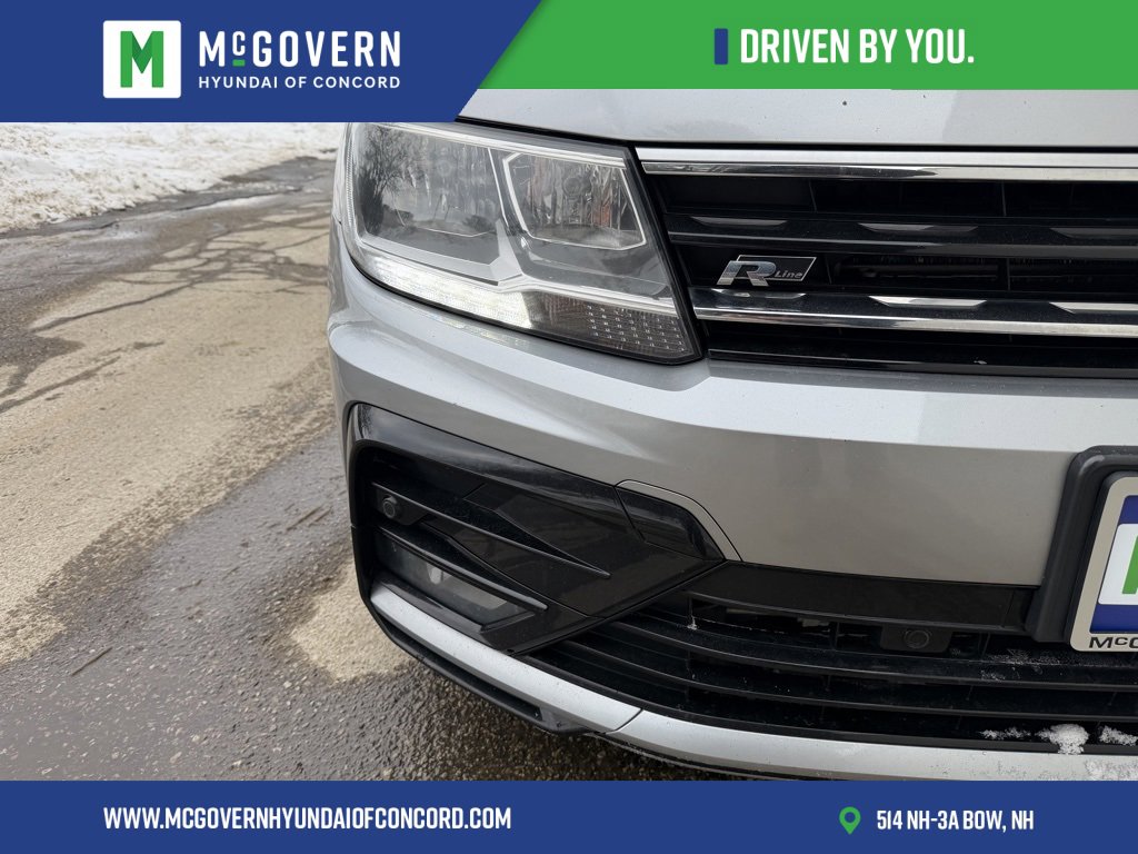 Used 2020 Volkswagen Tiguan SE R-Line w/ 3rd Row Seat Package image 30