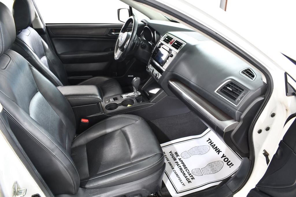 Used 2015 Subaru Legacy 2.5i Limited AWD/4WD image 10