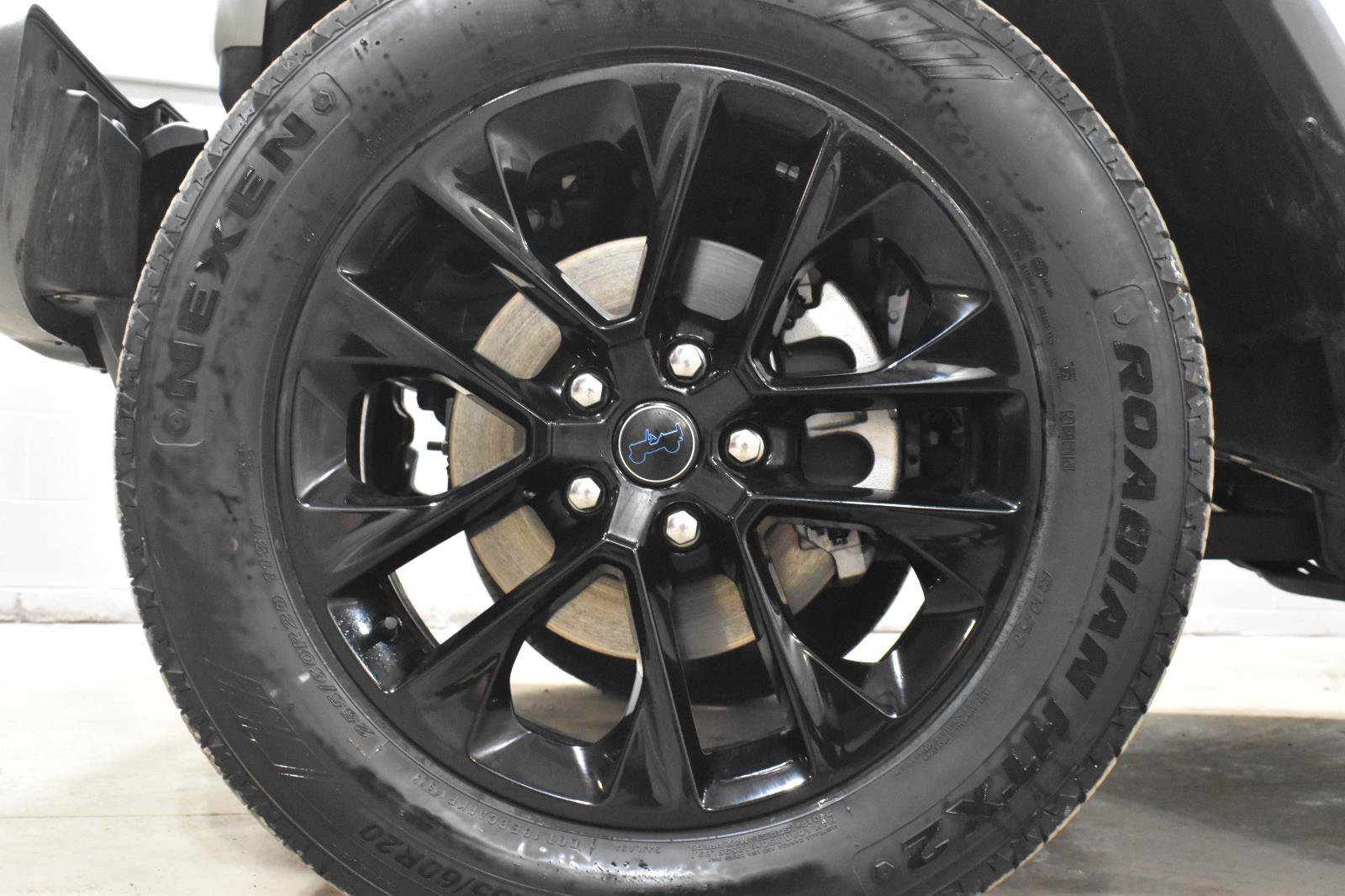 Used 2025 Jeep Wrangler Sahara image 32