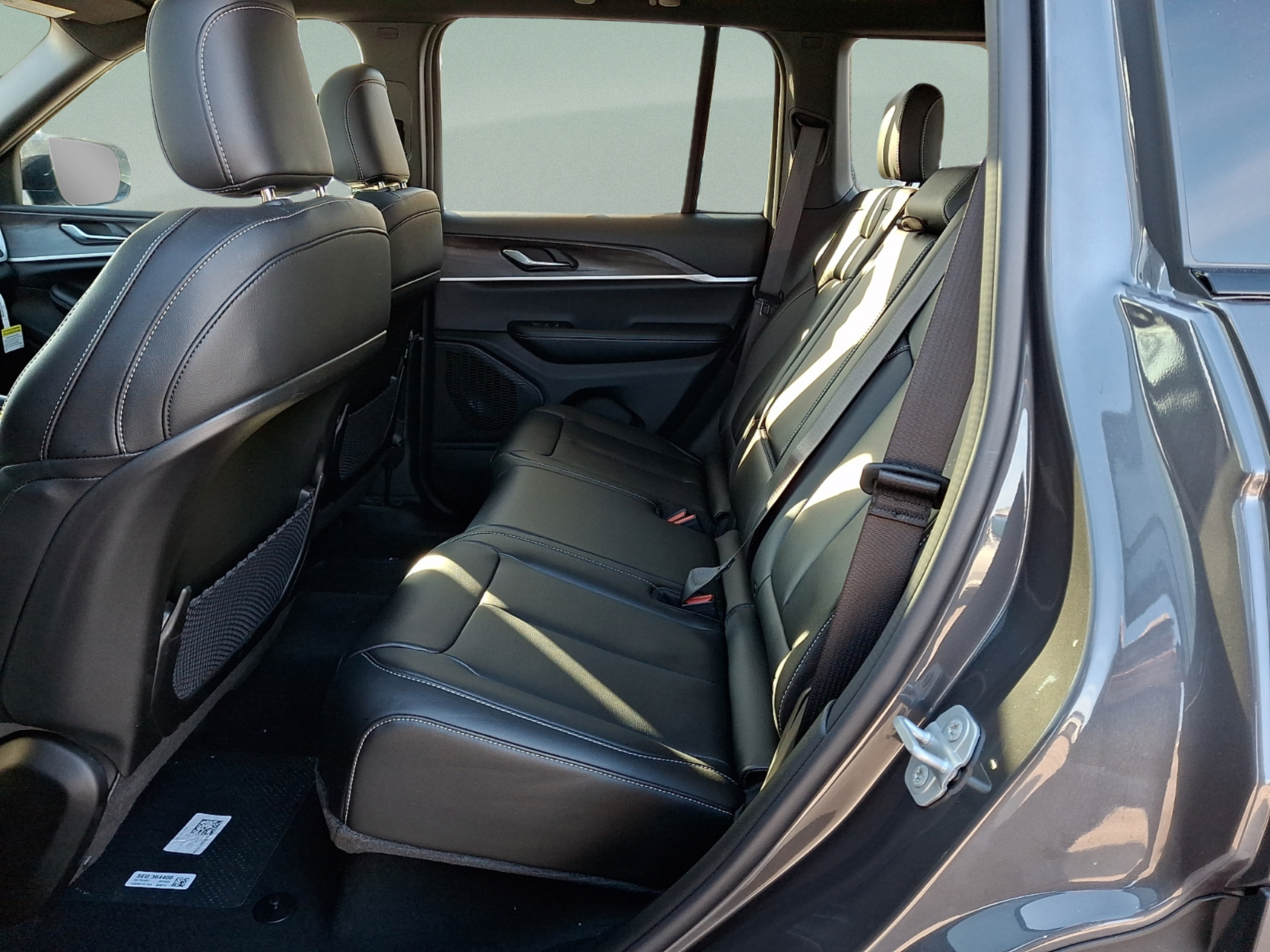 New 2025 Jeep Grand Cherokee Limited AWD/4WD image 5