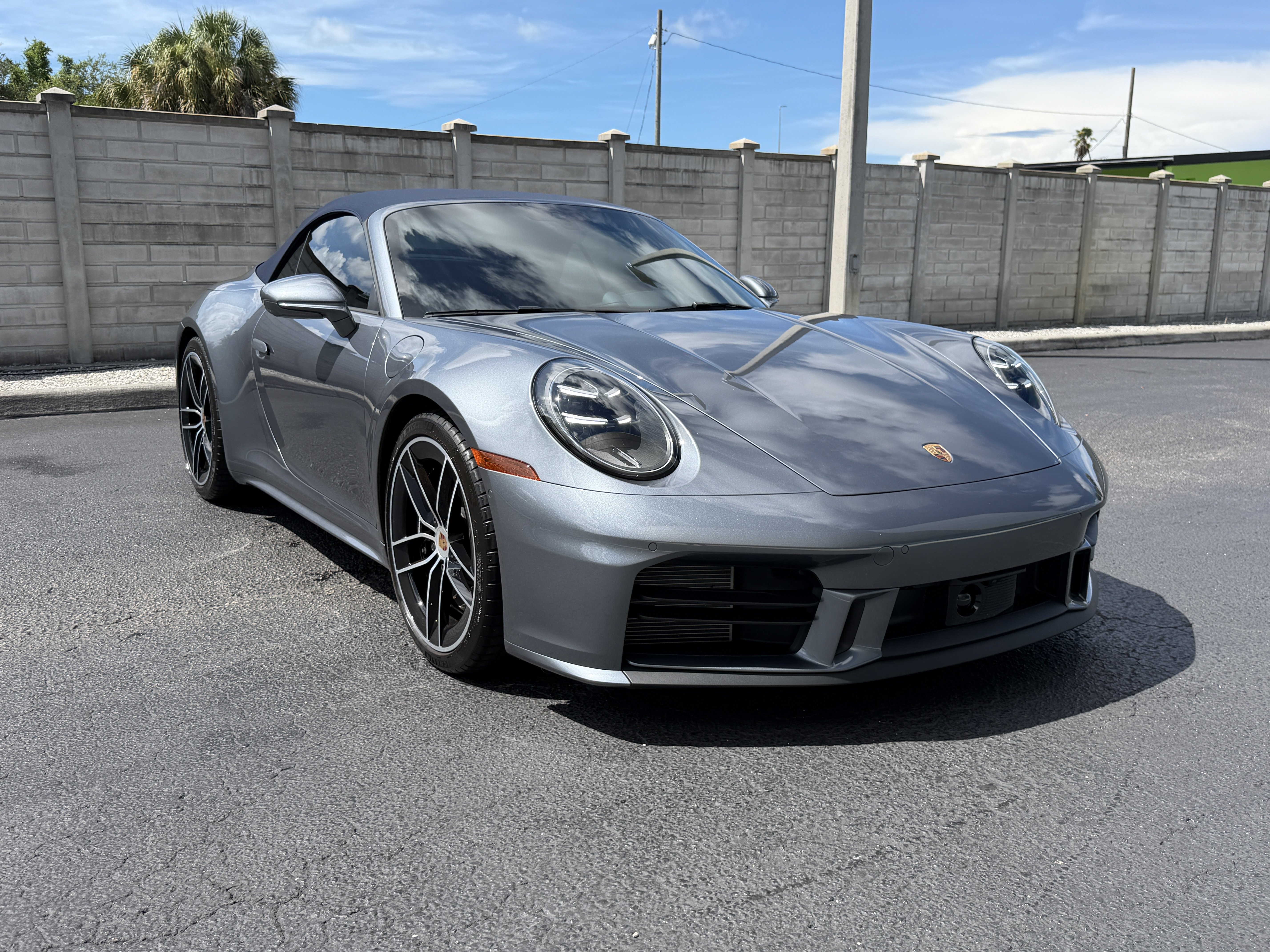 Used 2025 Porsche 911 Carrera S RWD image 11