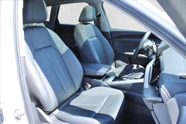 Used 2025 Audi Q5 Premium w/ Convenience Package AWD/4WD image 30