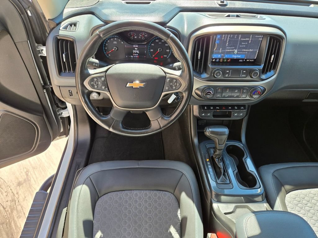 Used 2021 Chevrolet Colorado Z71 w/ Safety Package AWD/4WD image 13