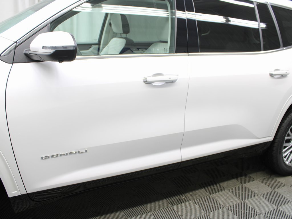 Used 2024 GMC Acadia Denali image 48