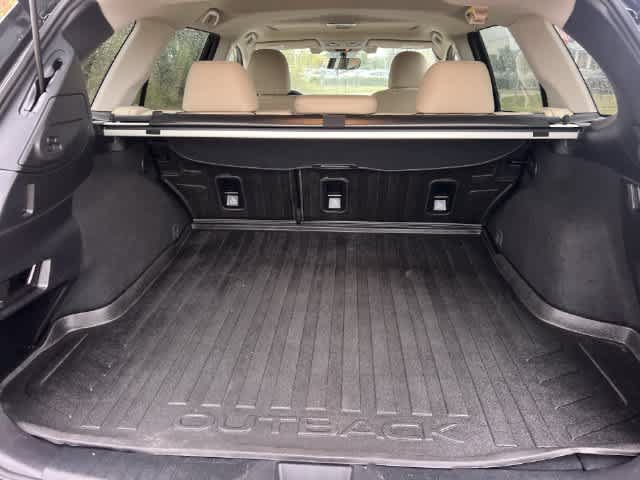 Used 2017 Subaru Outback 2.5i Limited AWD/4WD image 20