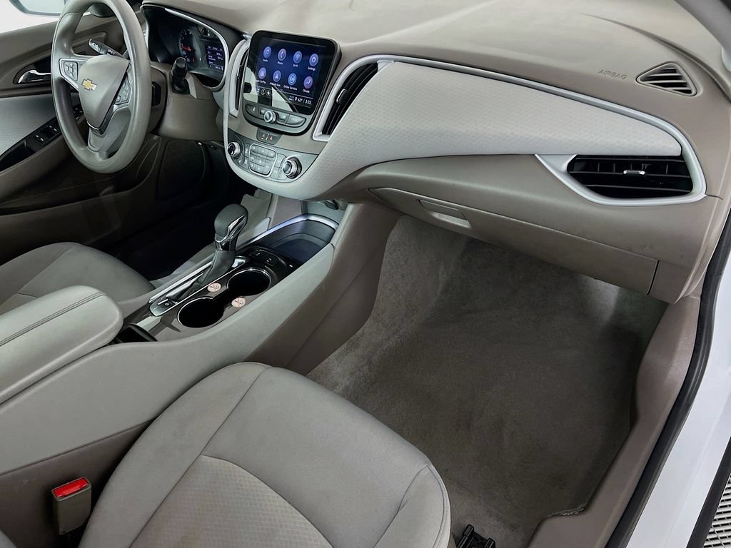 Used 2024 Chevrolet Malibu LT FWD image 29