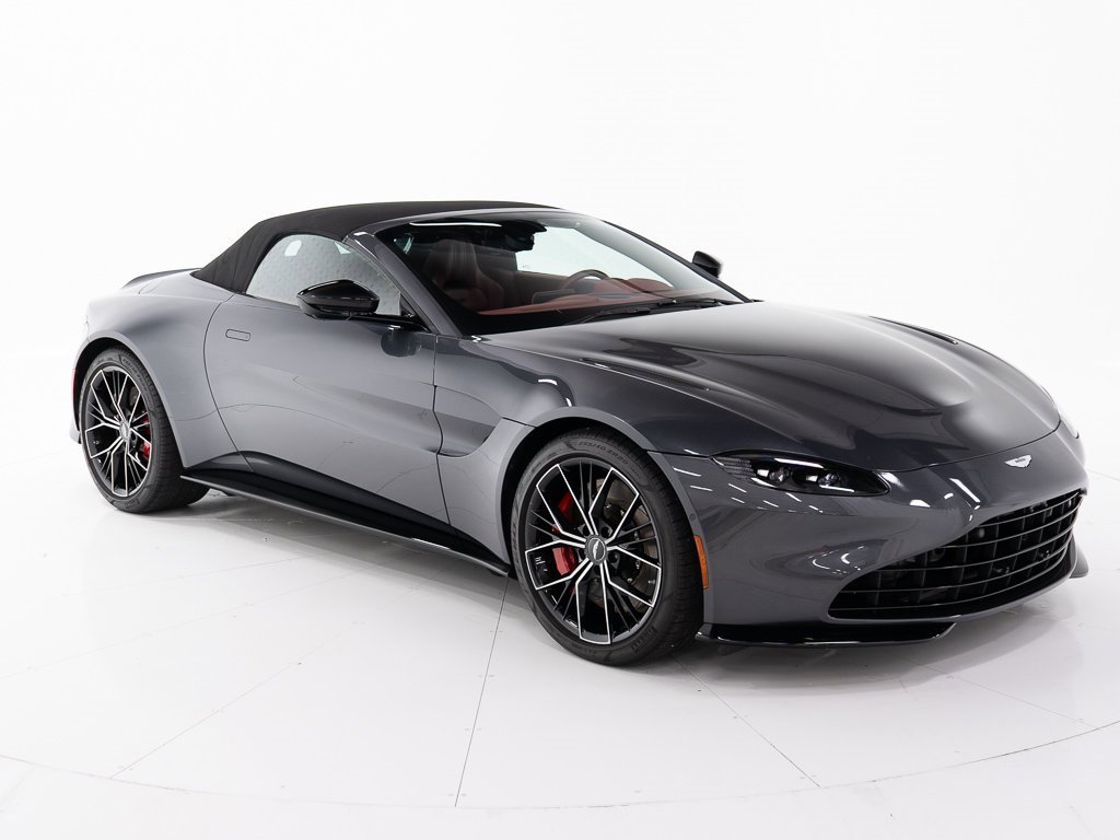Used 2021 Aston Martin V8 Vantage Roadster image 16