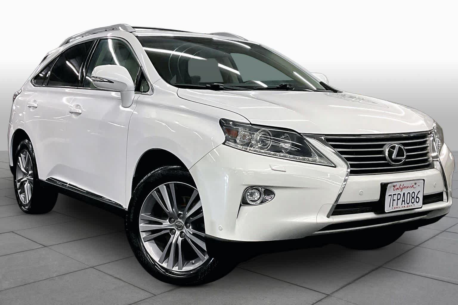 Used 2015 Lexus RX 350 AWD w/ Luxury Package image 2