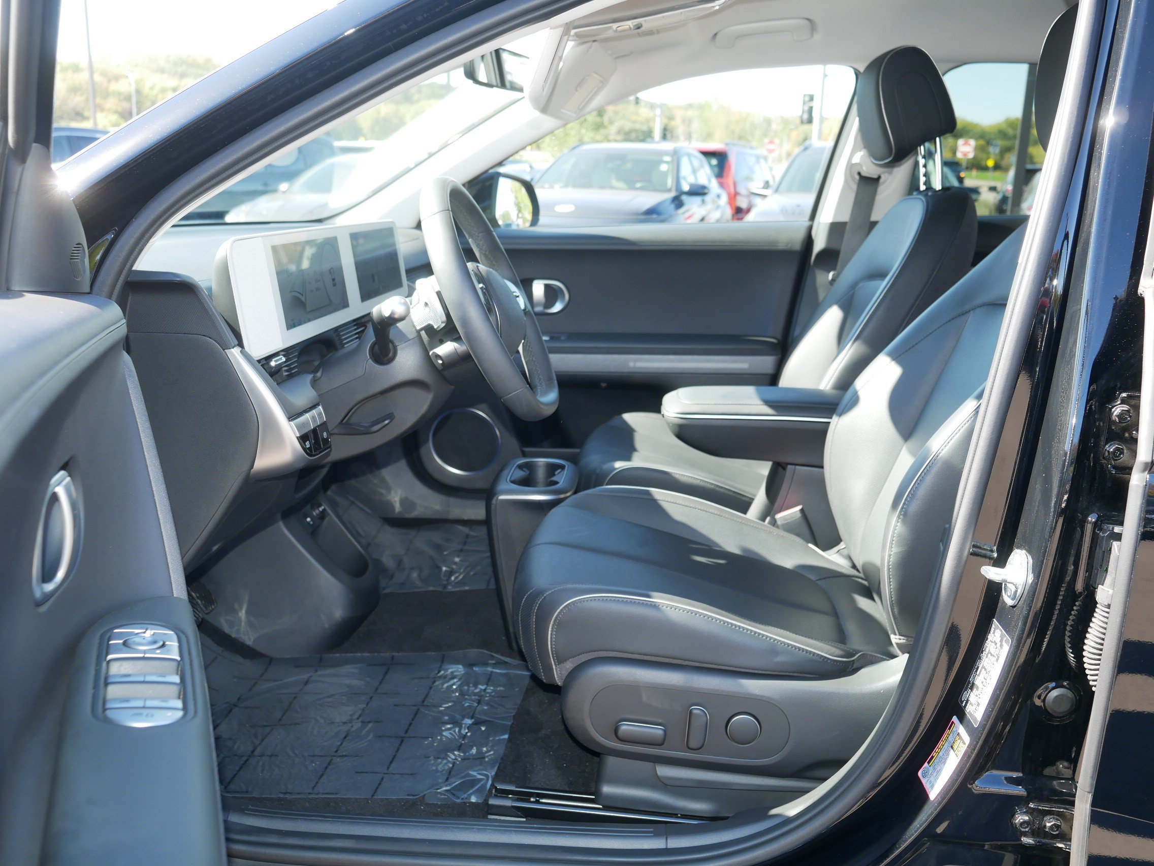 Certified 2023 Hyundai Ioniq 5 SEL w/ Cargo Package AWD/4WD image 12