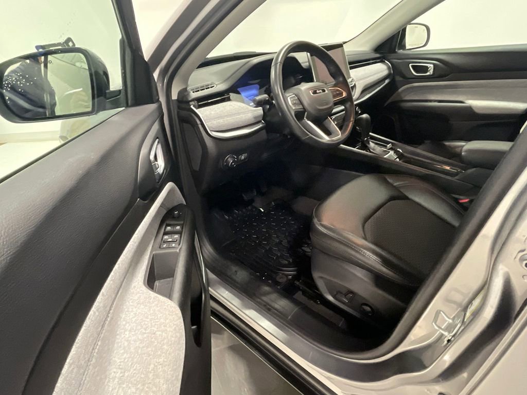 Used 2022 Jeep Compass Latitude w/ Convenience Group image 20