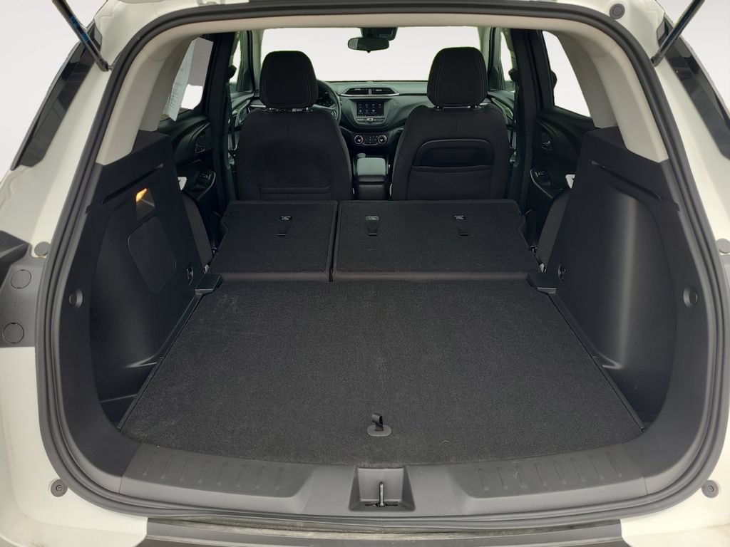 Used 2023 Chevrolet TrailBlazer LT FWD image 21
