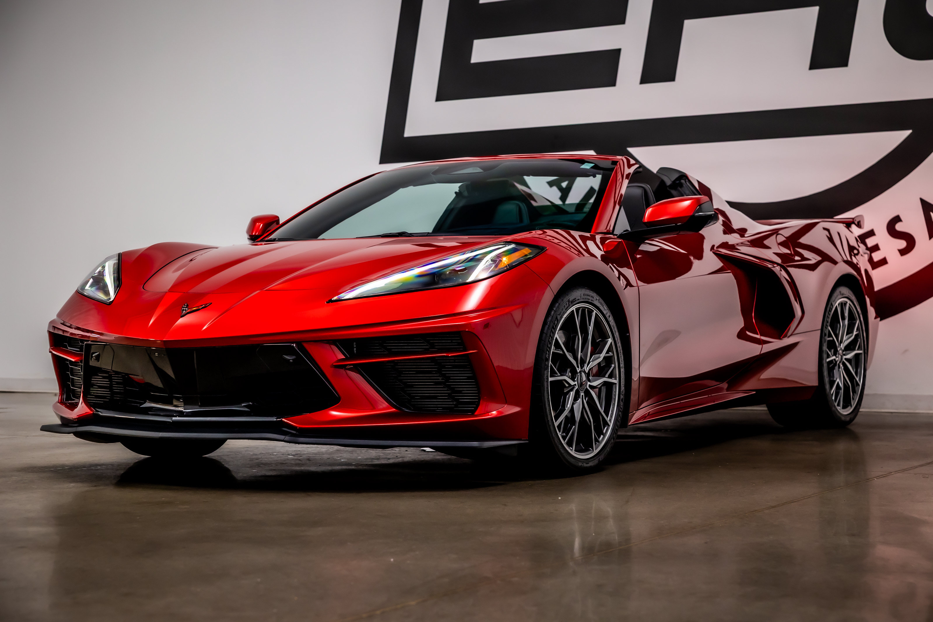 Used 2025 Chevrolet Corvette Stingray Preferred Conv w/ Z51 Performance Package RWD image 27