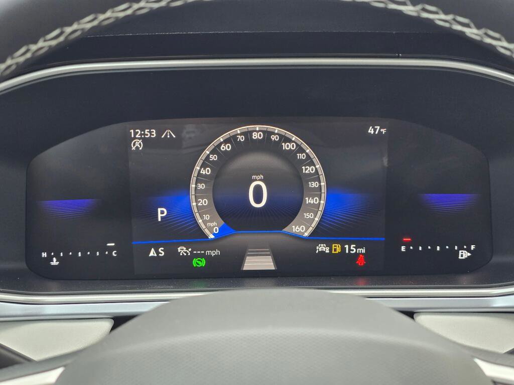 New 2026 Volkswagen Taos SE image 25