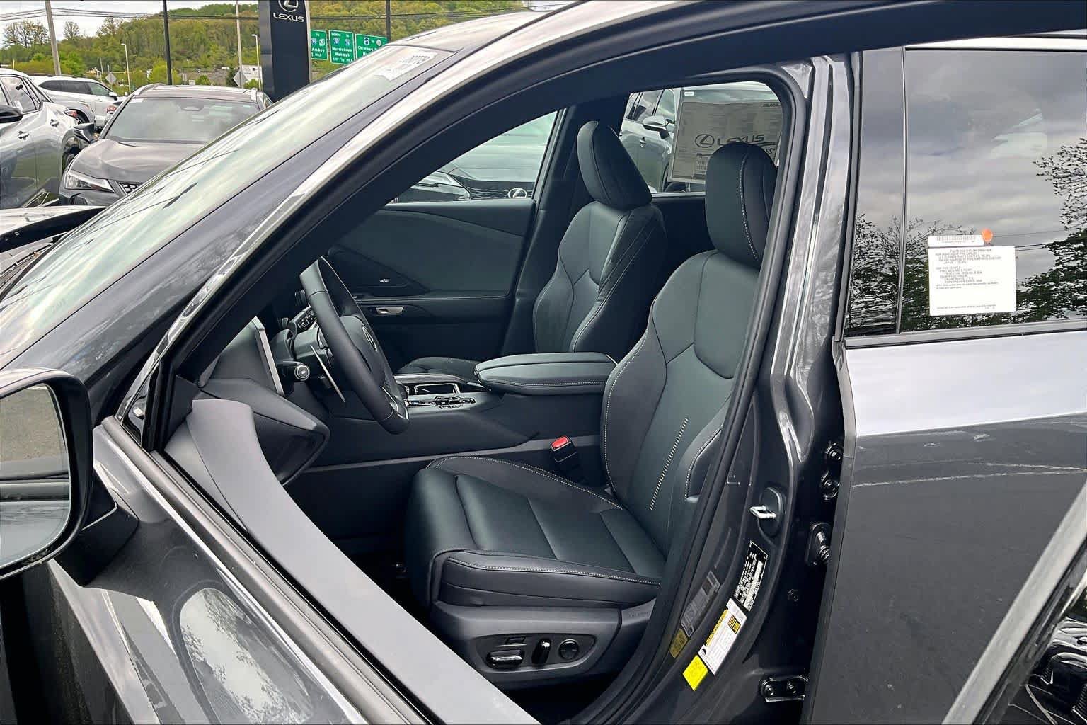 New 2026 Lexus TX 350 AWD image 9
