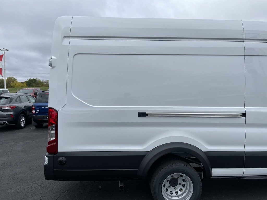 New 2026 Ford Transit 350 148 High Roof DRW AWD image 39