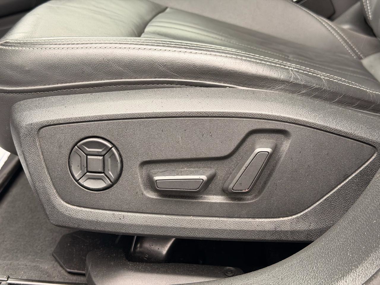 Used 2023 Audi A6 2.0T Premium w/ Convenience Package image 20