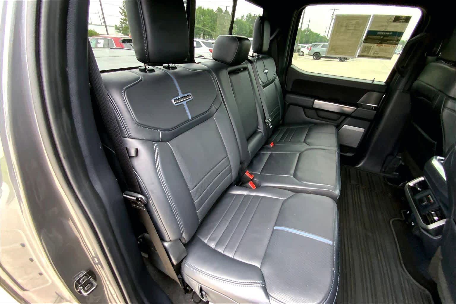 Used 2024 Ford F150 Platinum w/ FX4 Off-Road Package AWD/4WD image 19