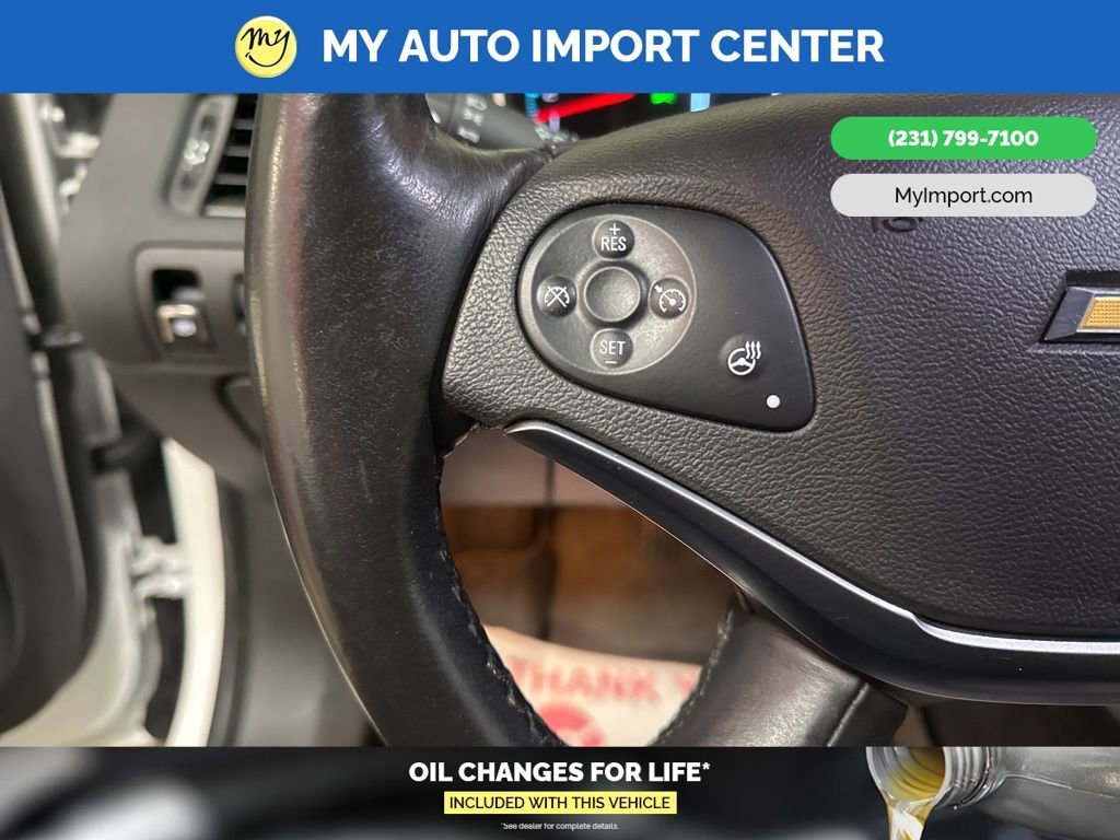Used 2018 Chevrolet Impala LT w/ Sunroof and Spoiler Package image 16