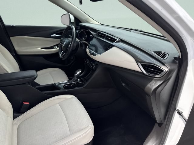 Used 2020 Buick Encore GX Preferred w/ Cold Weather Comfort Package FWD image 21
