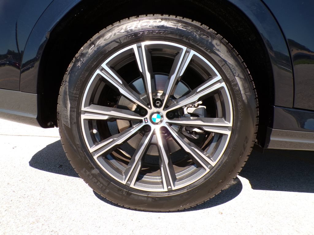 Used 2024 BMW X6 xDrive40i w/ Premium Package AWD/4WD image 19