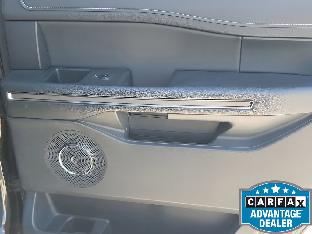 Used 2022 Ford Expedition XLT image 46