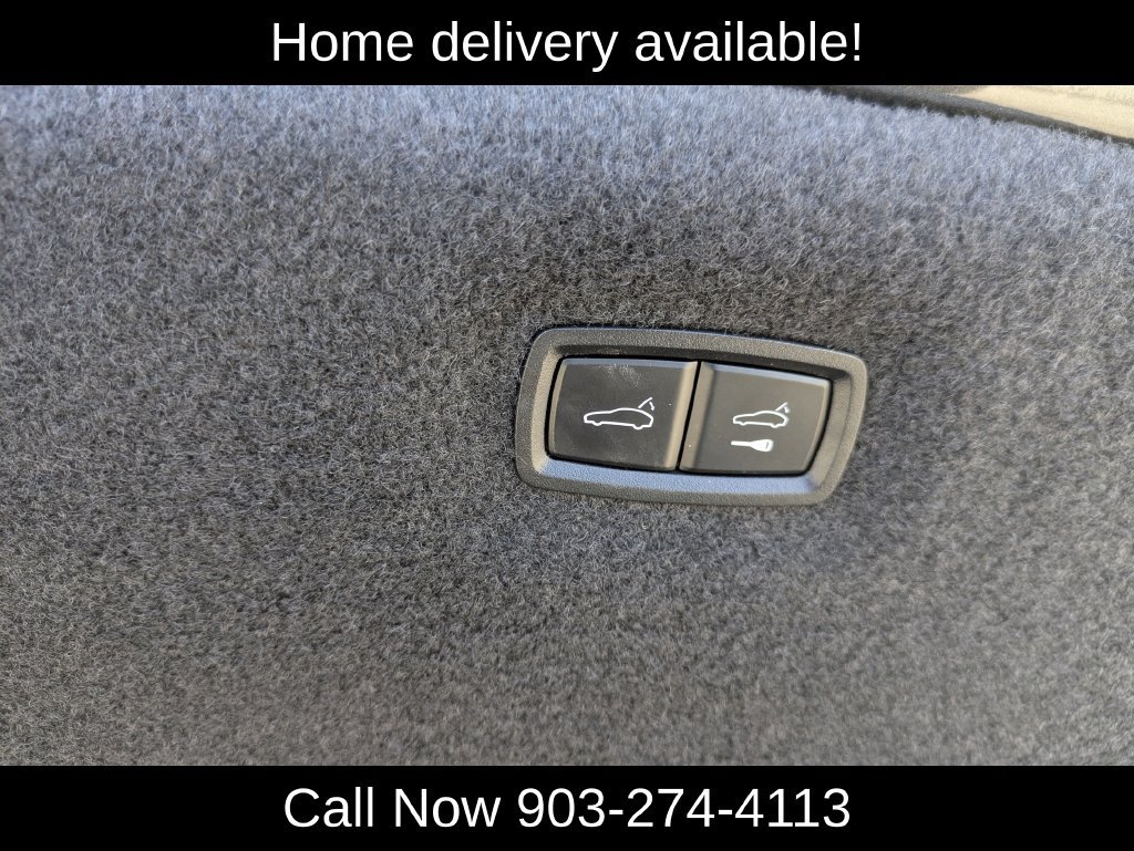 Used 2022 Porsche Taycan 4S AWD/4WD image 29