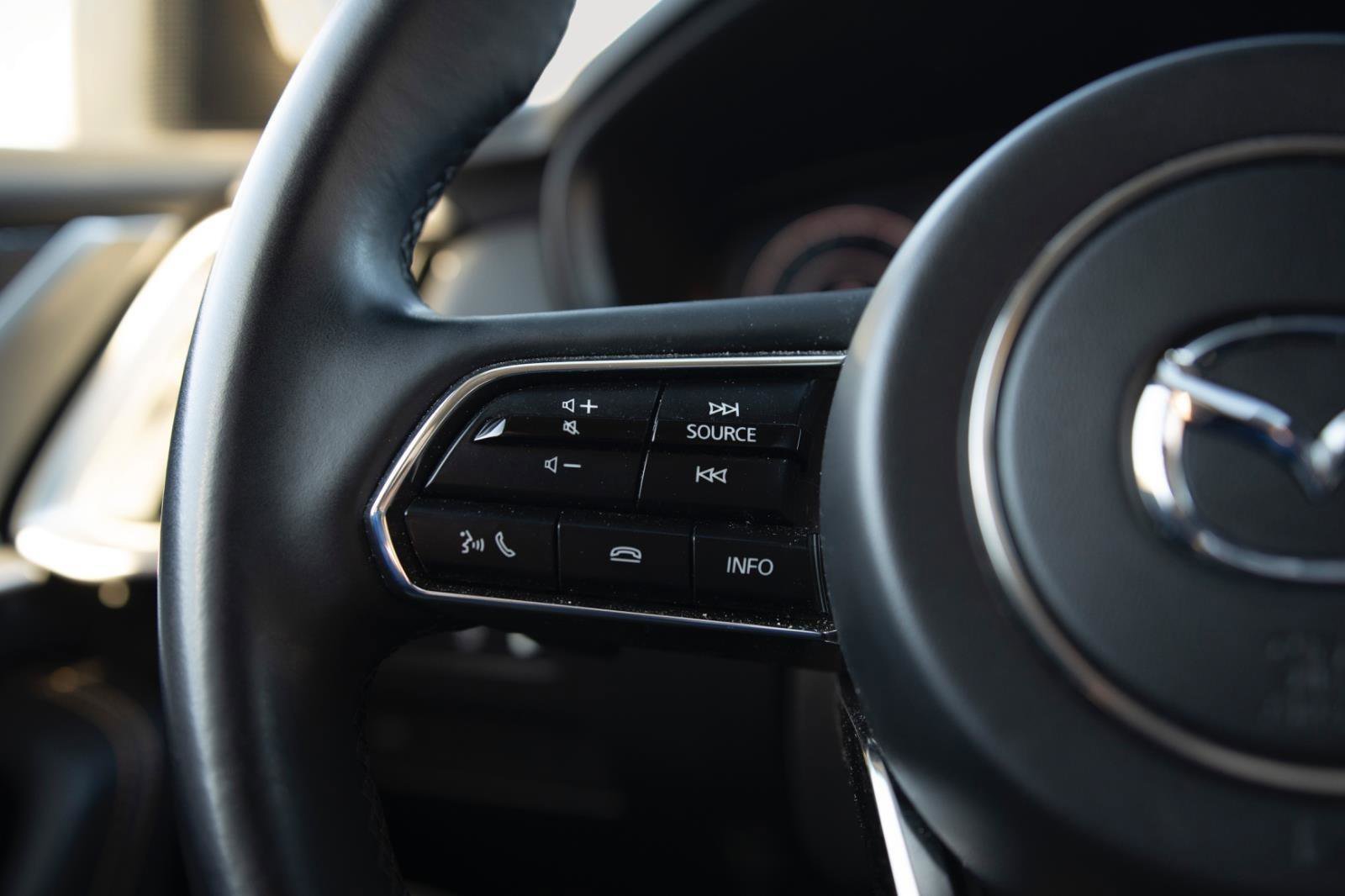 Used 2024 MAZDA CX-90 Plug-In Hybrid w/ Preferred image 6