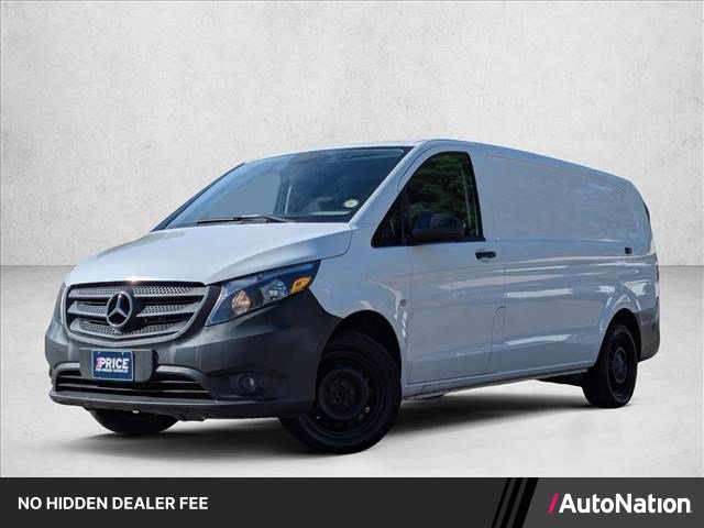Used 2020 Mercedes-Benz Metris image 1