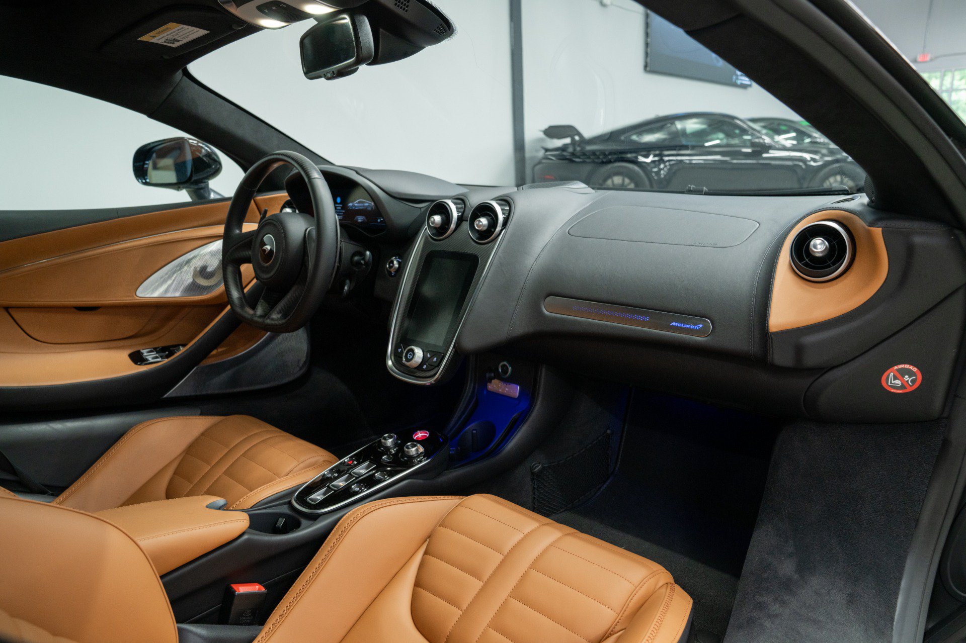 Used 2025 McLaren GTS RWD image 13