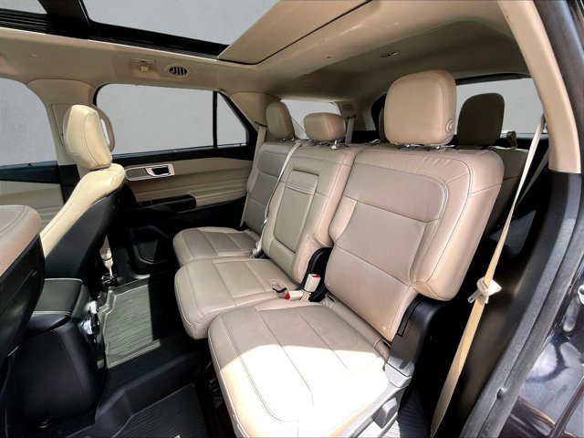 Used 2020 Ford Explorer Limited w/ Equipment Group 310A image 25