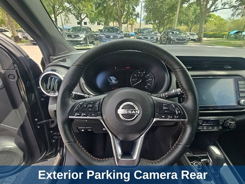 Used 2023 Nissan Kicks SR w/ SR Premium Package FWD image 22