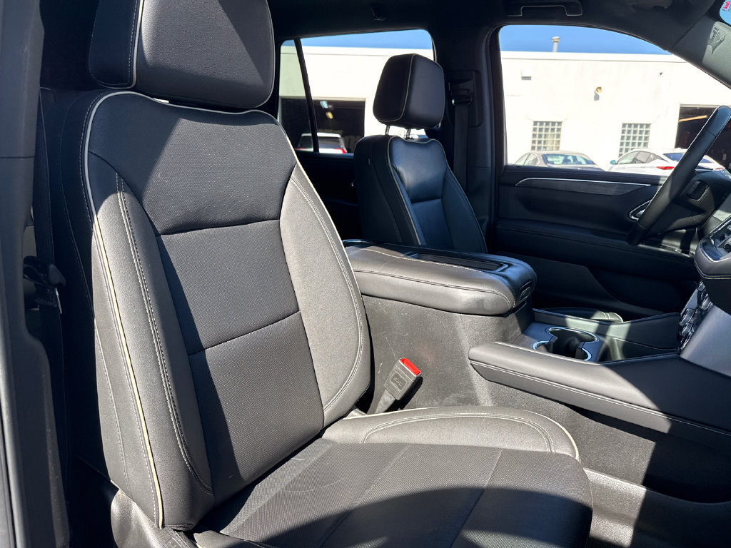 Used 2024 GMC Yukon SLT w/ Max Trailering Package AWD/4WD image 36