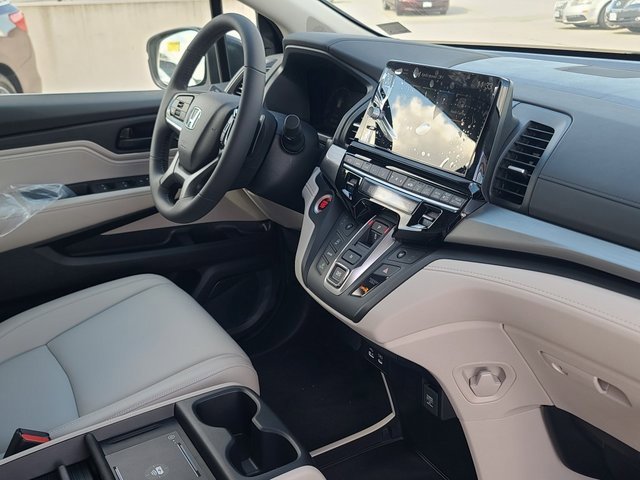 New 2026 Honda Odyssey EX-L image 9