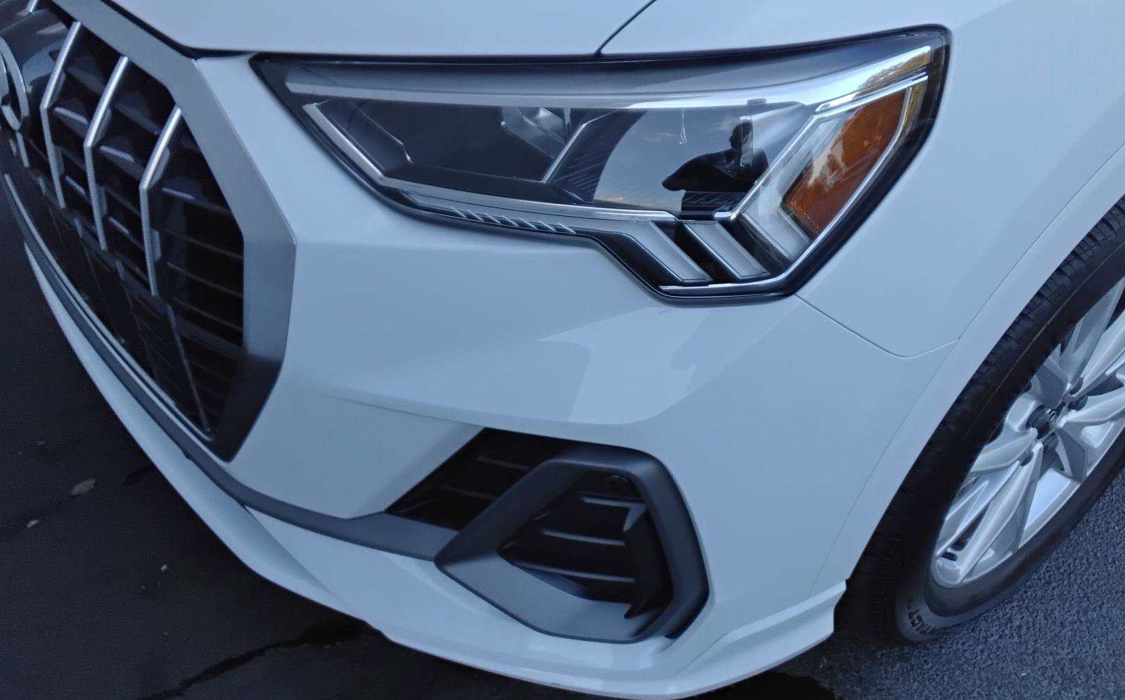 Certified 2025 Audi Q3 2.0T Premium w/ Convenience Package image 8