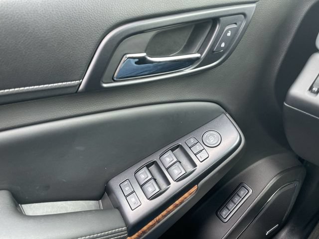 Used 2017 Chevrolet Suburban Premier AWD/4WD image 13