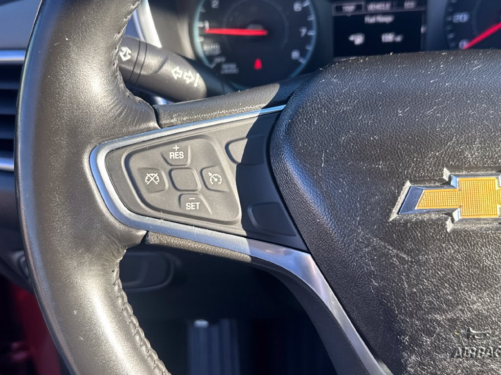 Used 2018 Chevrolet Equinox LT FWD image 17