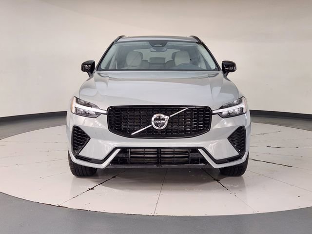 Used 2025 Volvo XC60 T8 Plus w/ Protection Package Premier image 9