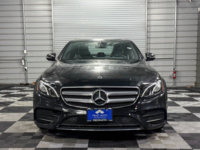 Used 2019 Mercedes-Benz E 300 4MATIC image 3