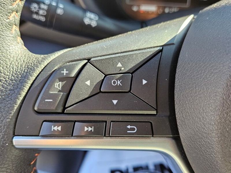 Used 2024 Nissan Kicks SR image 26