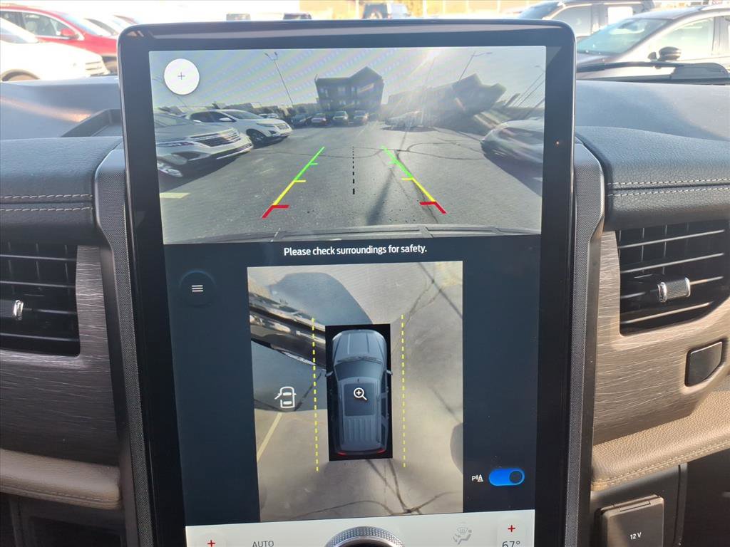 Used 2022 Ford Expedition Max Limited image 20