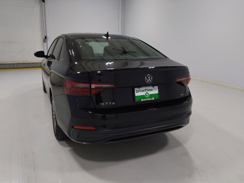 Used 2024 Volkswagen Jetta SE image 6