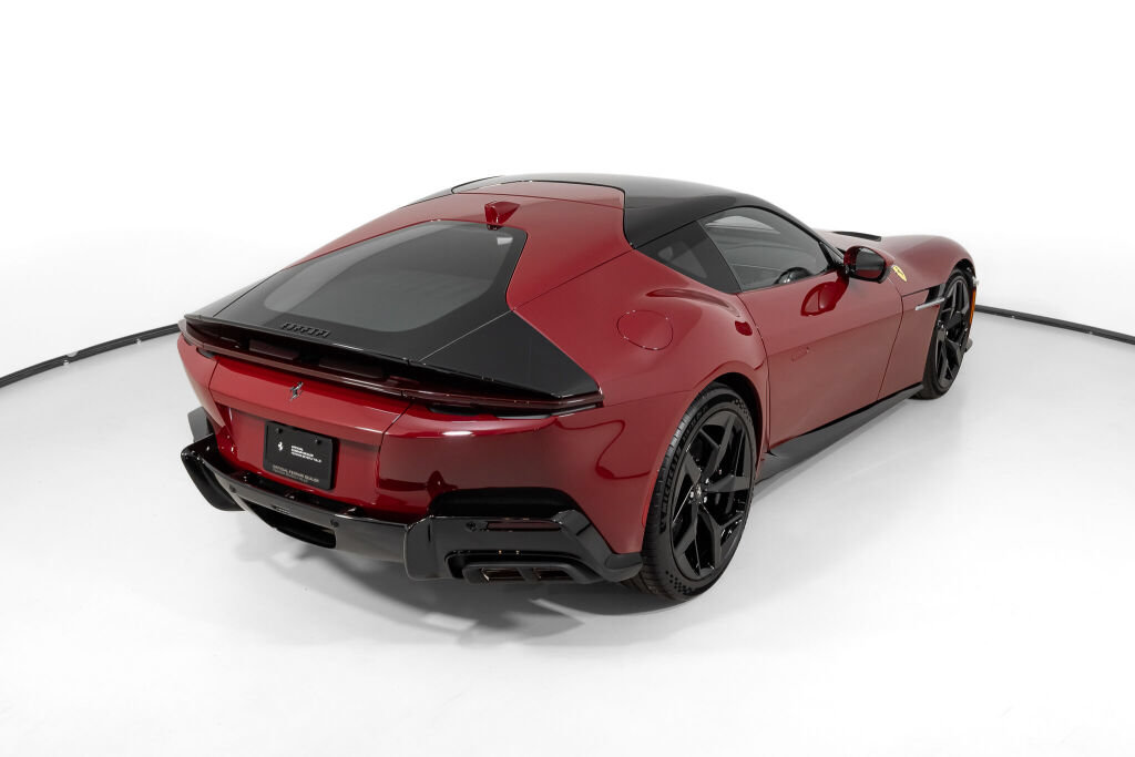 Used 2025 Ferrari 12Cilindri RWD image 9