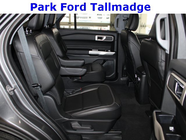 Used 2022 Ford Explorer XLT w/ Equipment Group 202A image 26