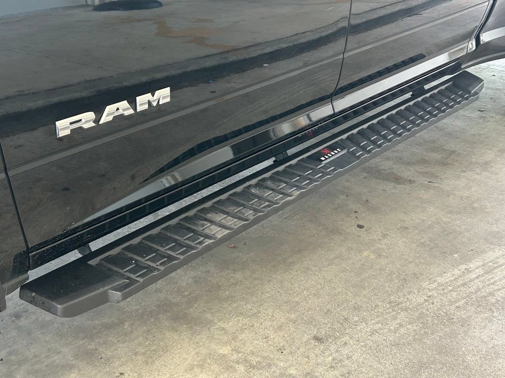 Used 2026 RAM 3500 Big Horn AWD/4WD image 17