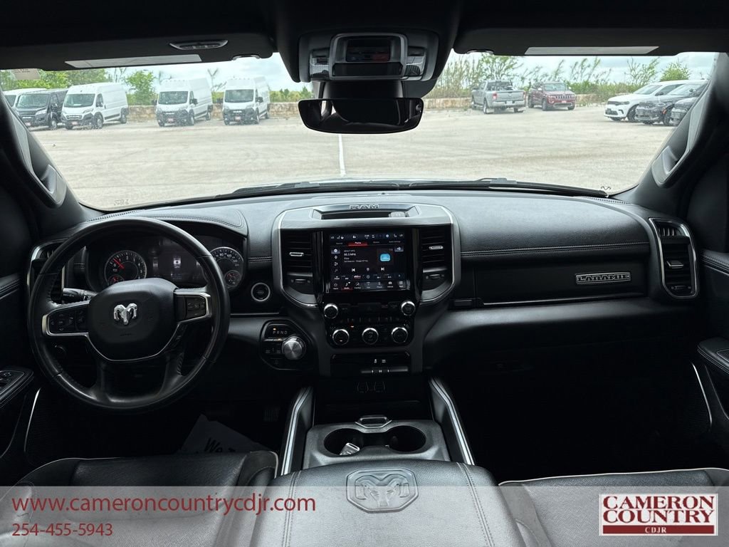 Used 2024 RAM 1500 Laramie AWD/4WD image 14