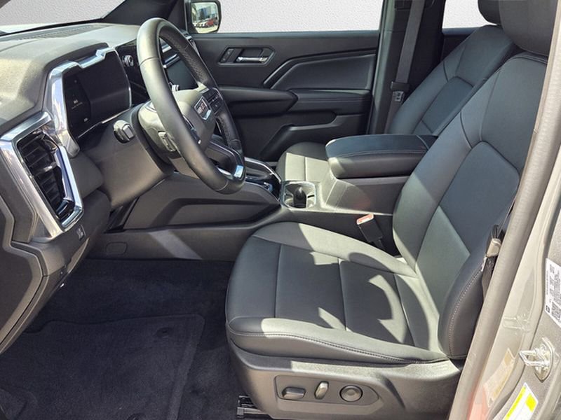 Certified 2024 GMC Canyon Elevation w/ Elevation Premium Package image 7